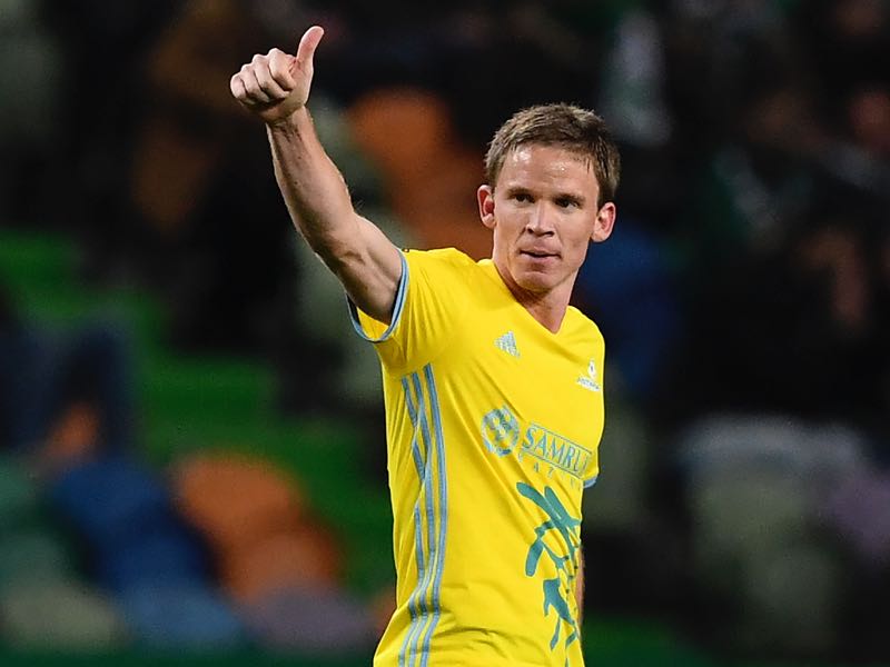 Astana's Croatian midfielder Marin Tomasov thumbs-up as he celebrates a goal during the Europa League Round of 32 second leg football match between Sporting CP and FC Astana at the Jose Alvalade stadium in Lisbon on February 22, 2018. (FRANCISCO LEONG/AFP/Getty Images)