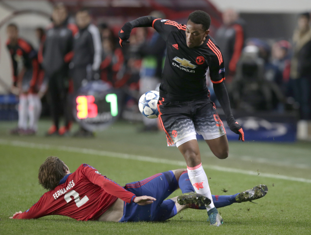 A Tactical Analysis of CSKA Moscow vs. Manchester United